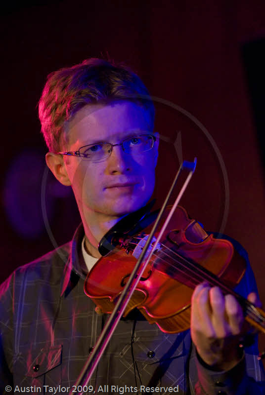 Frigg play the Royal British Legion, Lerwick at the 29th Shetland Folk Festival 2009
